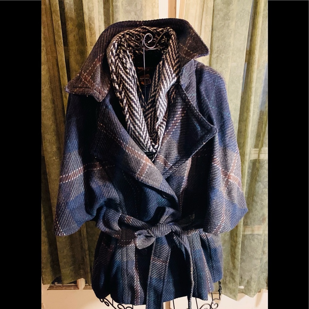 Vintage blue wool poncho!